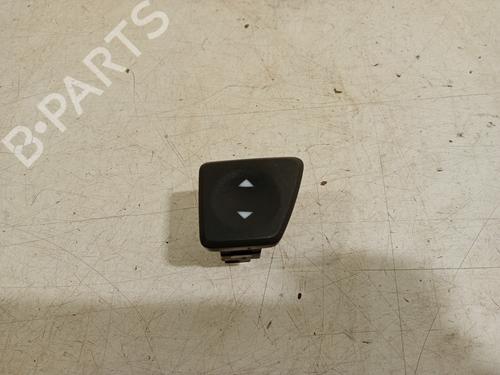 Used Right front window switch Right front window switch 22768449 22768449
