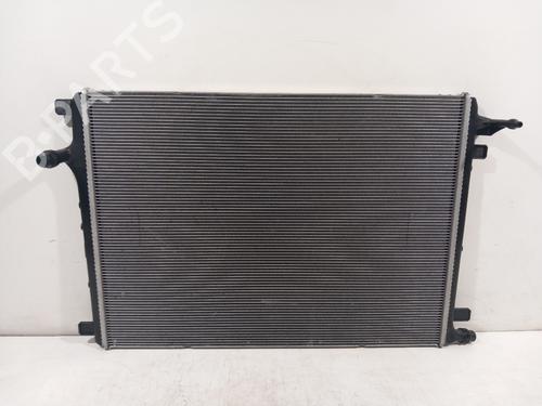 Used Water radiator Water radiator 39586878 39586878