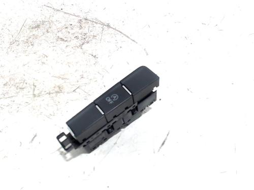 Used Switch VW GOLF VII (5G1, BQ1, BE1, BE2) 2.0 TDI (150 hp) 10667696