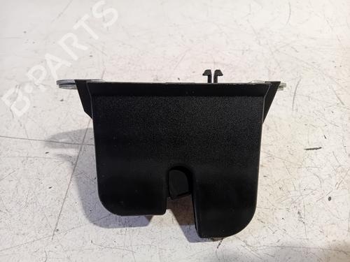 Used Tailgate lock VW POLO VI (AW1, BZ1, AE1) 1.0 TSI (95 hp) 29307031