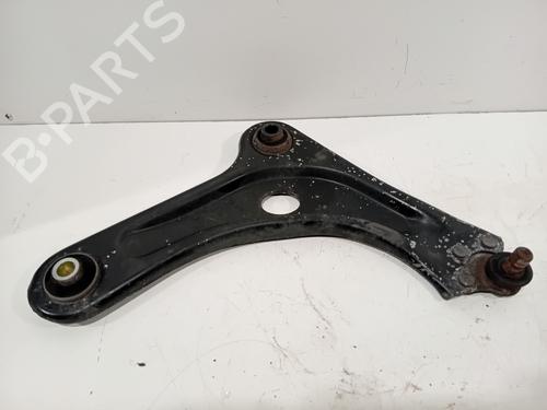 Used Right front suspension arm CITROËN C3 III (SX) 1.2 THP 110 (SXHNPS, SXHNZT, SXHNZ6) (110 hp) 32388918