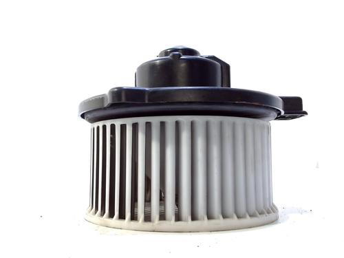 Used Heater blower motor Heater blower motor MAZDA 6 Station Wagon (GY) 2.0 (GYEW) (141 hp) 7273989 7273989