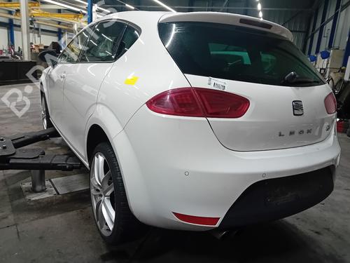 Left front driveshaft SEAT LEON (1P1) 1.8 TSI | BP30877581M38 