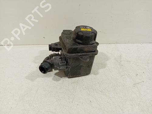 Used Expansion tank BMW i3 (I01) Electric (170 hp) 18121008