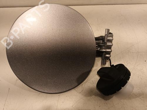 Tanklåg TOYOTA YARIS (_P21_, _PA1_, _PH1_) 1.5 Hybrid (MXPH10, MXPH11) (116 hp) 31949195