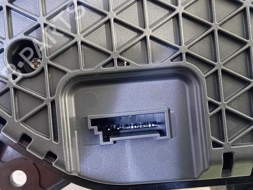 Switch BMW iX (I20) xDrive 40 | BP21024979I30 - Image 4