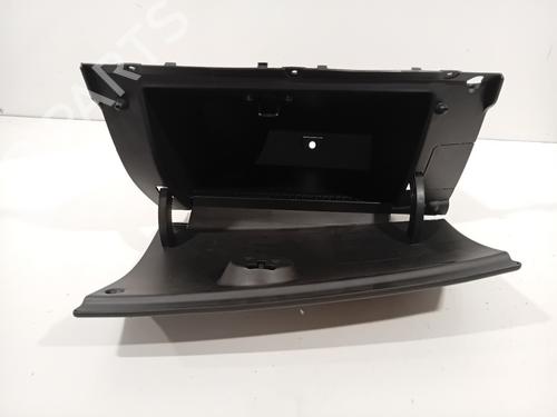 Used Glove box FIAT 500 C (312_) 1.0 Mild Hybrid (312.AYD1B) (69 hp) 25050745