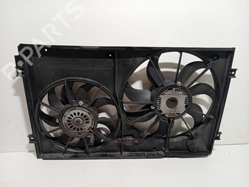 Used Radiator fan Radiator fan 30594438 30594438