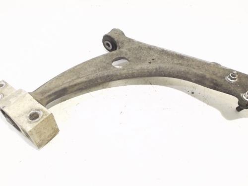 Used Left front suspension arm VW PASSAT B6 (3C2) 2.0 TDI 16V (140 hp) 3269935