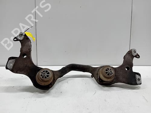 Used Engine mount Engine mount 23069913 23069913