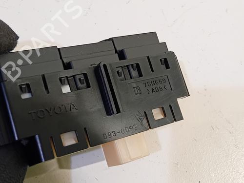 Switch TOYOTA PRIUS PLUS (_W4_) 1.8 Hybrid (ZVW40W, ZVW41W) | BP23988537I30 - Image 3