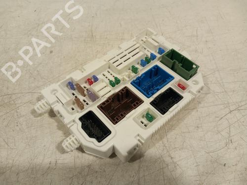 Used Fuse box Fuse box OPEL ASTRA L (OV5) 1.2 (FPHNPJ) (110 hp) 36260473 36260473