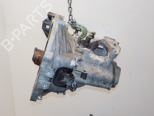 Skrzynia biegów PEUGEOT 208 I (CA_, CC_) 1.2 VTI 82 | BP10671287M3