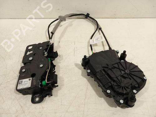 Used Tailgate lock BMW 3 (G20, G80, G28) 320 e Plug-in-Hybrid (204 hp) 33003722