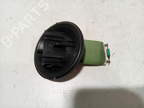 Used Heater resistor Heater resistor SEAT IBIZA IV (6J5, 6P1) 1.0 TSI (95 hp) 39929073 39929073