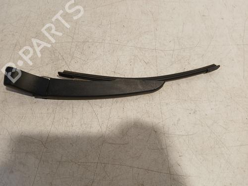 Used Rear windshield wiper arm Rear windshield wiper arm 33814374 33814374