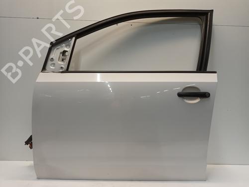 Used Left front door VW UP! (121, 122, BL1, BL2, BL3, 123) 1.0 (60 hp) 30769845