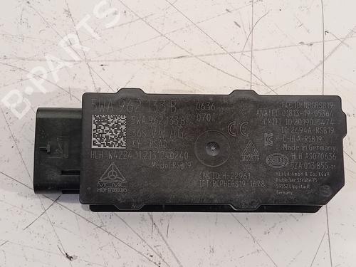 Antenne/Base AUDI A3 Sportback (8YA, 8YF) RS3 quattro (400 hp) 24584458