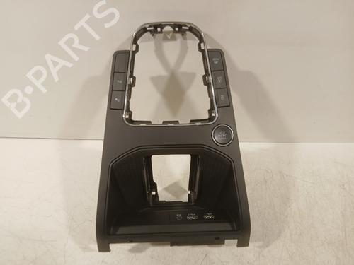 Used Middle console Middle console SEAT ARONA (KJ7, KJP) 1.0 TSI (116 hp) 40063307 40063307