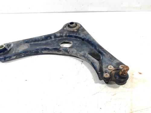 Used Right front suspension arm CITROËN C3 II (SC_) 1.2 VTi 82 (82 hp) 8913895