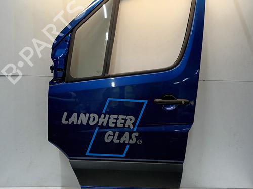 Used Left front door Left front door MERCEDES-BENZ SPRINTER 3,5-t Van (B906) 316 CDI (906.631, 906.633, 906.635, 906.637) (163 hp) 33609093 33609093