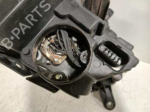 Right headlight VW PASSAT B7 Variant (365) 2.0 TDI | BP38166413C29 - Image 5