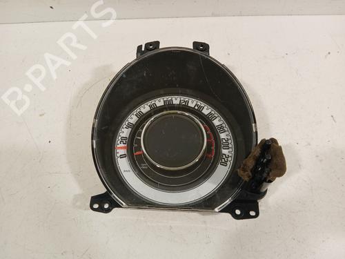 Used Instrument cluster FIAT 500 (312_) 1.2 (312AXA1A) (69 hp) 28605532