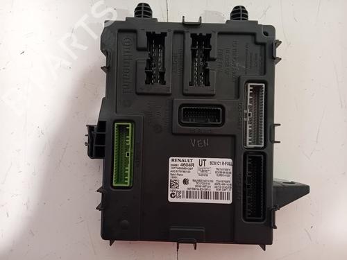 control-unit-renault-megane-iv-hatchback-b9amn_-2015-27694390 main image