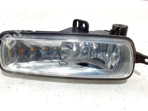 right-front-fog-light-ford-fiesta-vii-hj-hf-10-ecoboost-2017-10670596 main image