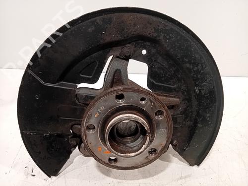 Used Right front steering knuckle VOLVO V60 I (155) D6 Hybrid AWD (280 hp) 32395697