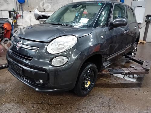 Brugte FIAT 500L (351_, 352_) 1.3 D Multijet (199LXY1A, 199LXY11) (84 hp) 4367633