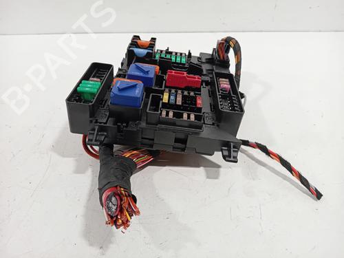 Fuse box BMW 1 (F40) 118 i | BP27558338E1 - Image 3