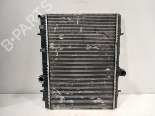 Used Water radiator Water radiator 38062667 38062667
