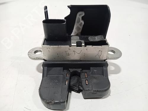 Cerradura de porton trasero Cerradura de porton trasero 38535306 38535306