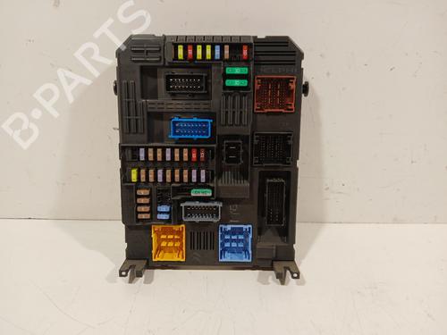 Used Fuse box PEUGEOT 208 II (UB_, UP_, UW_, UJ_) 1.2 PureTech 75 (75 hp) 30308936