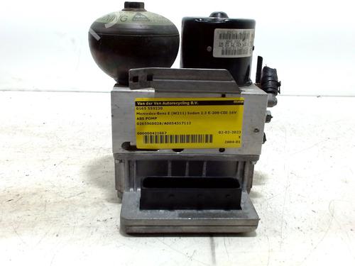 Used ABS pump MERCEDES-BENZ E-CLASS (W211) E 200 CDI (211.004) (102 hp) 11823556