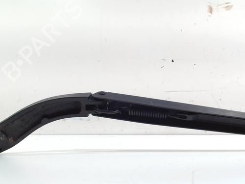 Front windshield wiper arm RENAULT MEGANE IV Grandtour (K9A/M/N_) 1.5 dCi 110 | BP13720259C143 