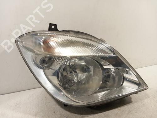 Used Right headlight Right headlight MERCEDES-BENZ SPRINTER 3,5-t Van (B906) 313 CDI (906.631, 906.633, 906.635, 906.637) (129 hp) 33609120 33609120