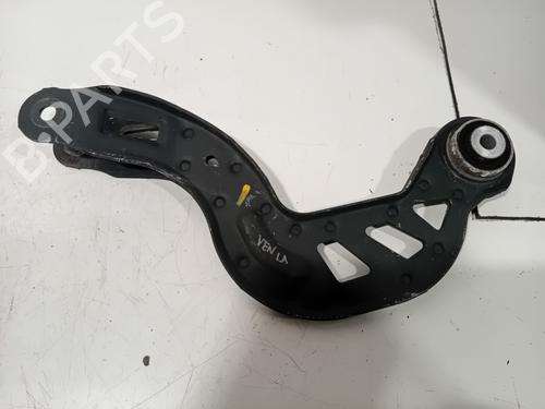 Venstre bagtil bærearm MERCEDES-BENZ GLA-CLASS (X156) GLA 250 4-matic (156.946) (211 hp) 33003534