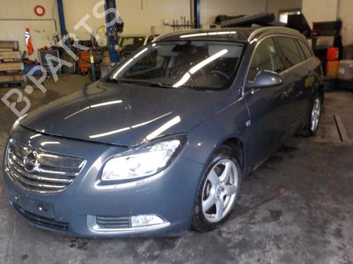 Fuse box OPEL INSIGNIA A Sports Tourer (G09) 2.0 CDTI (35) | BP9527566E1 