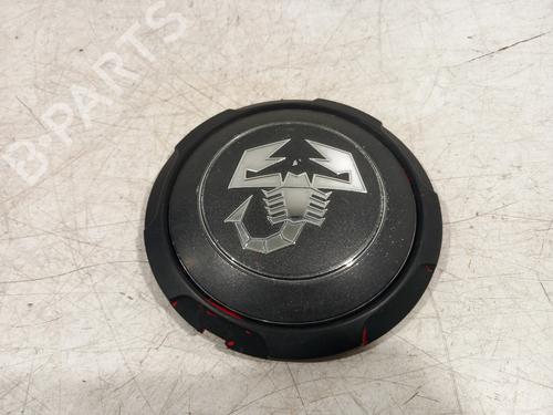 Used Hub cap Hub cap ABARTH 500 / 595 / 695 1.4 (312.AXF11, 312.AXF1A, 312.AXD1A) (160 hp) 35925015 35925015