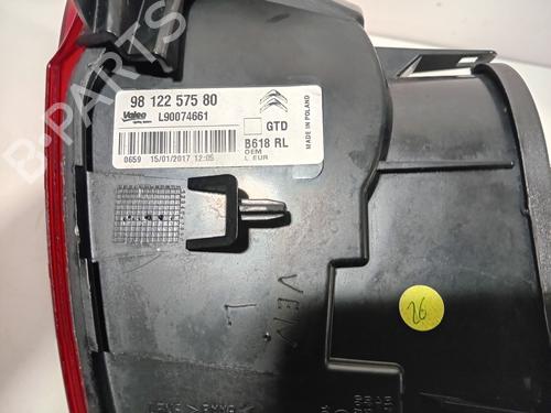 Left taillight CITROËN C3 III (SX) 1.2 THP 110 (SXHNPS, SXHNZT, SXHNZ6) | BP32388909C34