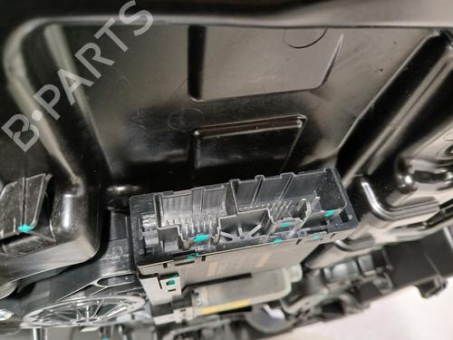 Rudehejsemekanisme ventre foran LYNK & CO 01 PHEV | BP33719120C22 - Image 3