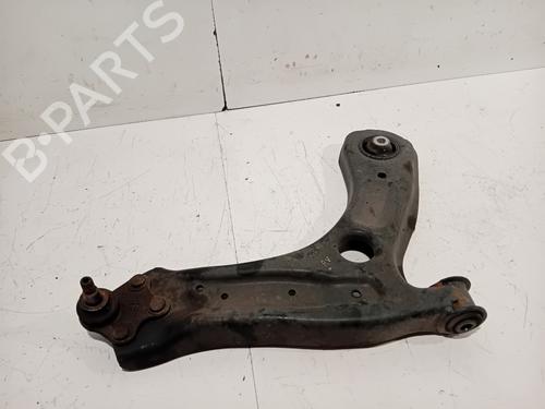 Used Right front suspension arm VW POLO V (6R1, 6C1) 1.0 (75 hp) 28970998