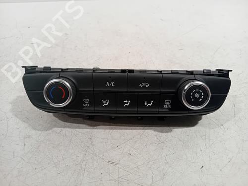 Used Climate control OPEL CROSSLAND X / CROSSLAND (P17, P2QO) 1.2 (75) (82 hp) 22234300