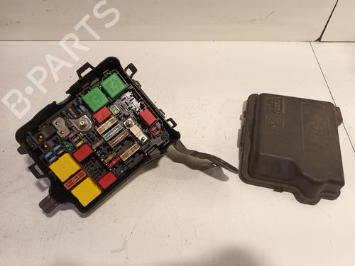 fuse-box-peugeot-208-i-ca_-cc_-12-vti-82-2012-2013-2014-2015-2016-2017-2018-2019-2020-17703100 main image