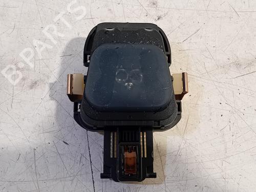 Used Electronic sensor MERCEDES-BENZ C-CLASS (W205) C 180 (205.040, 205.140) (156 hp) 19030352