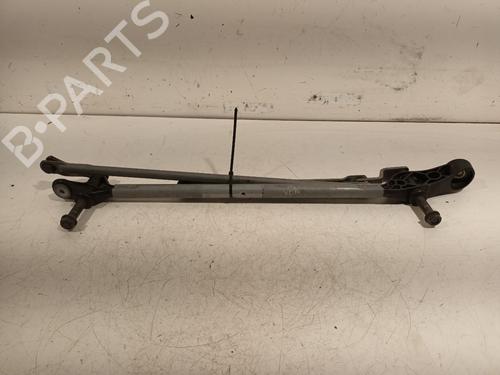 Used Front wipers mechanism BMW 1 (F20) 116 i (136 hp) 15071547