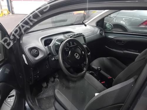 Türschloss links vorne TOYOTA AYGO (_B4_) 1.0 VVTi (KGB40) | BP30309072C98