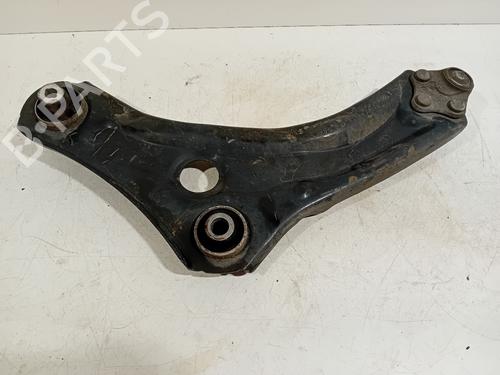 Used Right front suspension arm Right front suspension arm RENAULT MEGANE IV Hatchback (B9A/M/N_) 1.5 dCi 110 (B9A3) (110 hp) 17449078 17449078